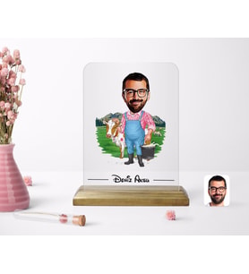 BK Gift Kişiye Özel Erkek Çiftçi Karikatürlü Ahşap Standlı Çerçeve (Beyaz)