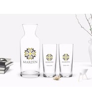 BK Gift Kişiye Özel Renkli Baskılı Mardin Tasarımlı Turistik İkili Rakı Bardağı ve Karaf Hediye Seti-1 (Model 1)