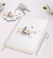 BK Gift Kişiye Özel Güzel Bankacı Beyaz Defter Kalem ve Anahtarlık Hediye Seti (Model 1)