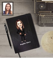 Kişiye Özel Öğretmen KarikatürlüSiyah Defter Kalem Hediye Seti  Bayan-13