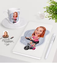 BK Gift Kişiye Özel Bayan Sporcu Karikatürlü Beyaz Defter Kalem Türk Kahvesi Fincanı Seti-1 (Model 1)