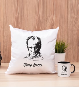 Atatürk Siluetli Kare Yastık ve Siyah Kupa Bardak