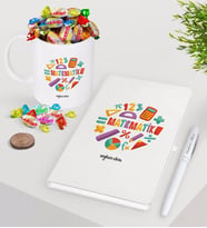 BK Gift Kişiye Özel Matematik Öğretmeni Beyaz Defter Kalem Şekerli Kupa Seti-13 (Model 1)