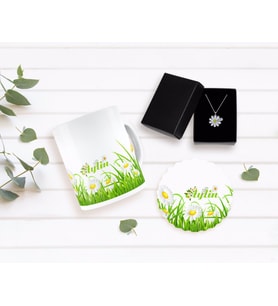 BK Gift Kişiye Özel Papatya Temalı Kupa Bardak Altlığı ve İsimli Silver Papatya Kolye Seti-3 (Model 1)