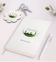 BK Gift Kişiye Özel Arapça Öğretmeni Beyaz Defter Kalem Ve Anahtarlık Hediye Seti-2 (Model 1)