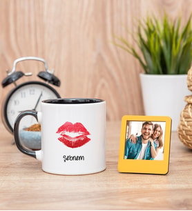 Dudak Tasarım Siyah Kupa Bardak ve Sarı Mini Fotoğraf Çerçevesi
