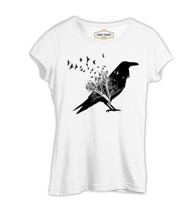 Crows in Tales Beyaz Kadın Tshirt