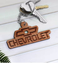 Chevrolet Logolu Ahşap Anahtarlık-1 (Beyaz)