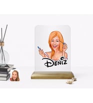 BK Gift Kişiye Özel Kadın Karikatürlü Ahşap Standlı Çerçeve-21 (Beyaz)