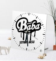 BK Gift Kişiye Özel Kahraman Baba Masaüstü Kare Cam Saat (Beyaz)