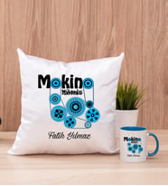 Makine Mühendisi Kare Yastık ve Mavi Kupa Bardak