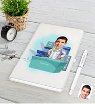 BK Gift Kişiye Özel Bay Eczacı Karikatürlü Beyaz Defter Kalem Seti-4