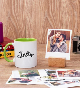 Kişiye Özel İsim Yazılı Yeşil Kupa Bardak ve Ahşap Standlı Polaroid Set