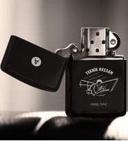 BK Gift Kişiye Özel Mesleki Teknik Ressam Benzinli Siyah Metal Çakmak  2