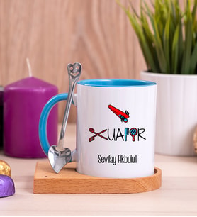 Bayan Kuaförü Ahşap Altlıklı Mavi Kupa Bardak