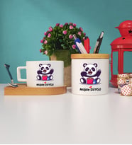 Sevimli Panda Tasarımlı Kişiye Özel Panda Ahşap Altlıklı Fincan ve Kalemlik Seti