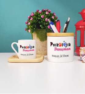 Psikolojik Danışman Ahşap Altlıklı Türk Kahvesi Fincanı ve Kalemlik Seti