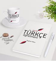 BK Gift Kişiye Özel Türkçe Öğretmeni Beyaz Defter Kalem Türk Kahvesi Fincanı Seti-2 (Model 1)
