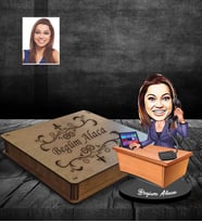 Kişiye Özel Patron Karikatürlü Ahşap Biblo Kutulu Bayan-9