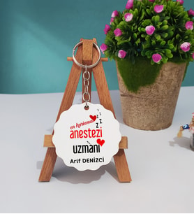 En Karizma Anestezi Uzmanı Hediye Ahşap Anahtarlık
