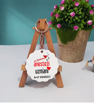 En Karizma Anestezi Uzmanı Hediye Ahşap Anahtarlık