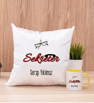 Sekreter Kare Yastık ve Sarı Kupa Bardak