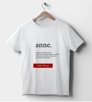 Anne Temalı İsimli Beyaz Tişört
