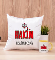 Hakim Kare Yastık ve Sarı Kupa Bardak