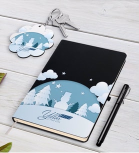BK Gift Kişiye Özel İsimli Yılbaşı Mutlu Yıllar Siyah Defter Kalem ve Anahtarlık Hediye Seti-22 (Model 1)