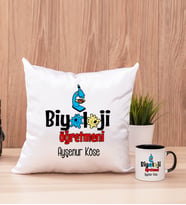 Biyoloji Öğretmeni Kare Yastık ve Siyah Kupa Bardak