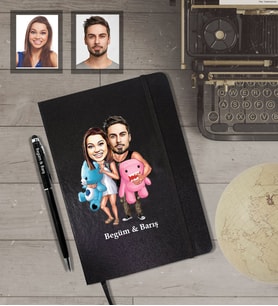 Kişiye Özel Sevgili Karikatürlü Siyah Defter Kalem Hediye Seti Model 17