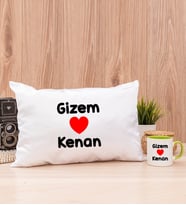 Sevgililere Özel İsim Yazılı Dikdörtgen Yastık ve Yeşil Kupa Bardak