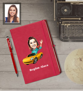 Kişiye Özel Sürücü Karikatürlü  Kırmızı Defter Kalem Hediye Seti Bayan-1