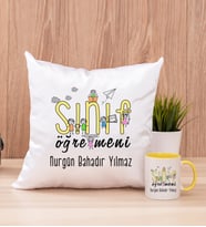 Sınıf Öğretmeni Kare Yastık ve Sarı Kupa Bardak
