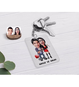 BK Gift Kişiye Özel Sevgililer Karikatürlü Şeffaf Pleksi Anahtarlık-1 (Beyaz)