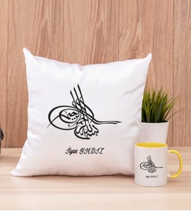 Osmanlı Tuğralı Kare Yastık ve Sarı Kupa Bardak