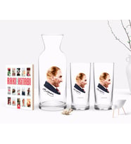 BK Gift Kişiye Özel Renkli Baskılı Atatürk Temalı İkili Rakı Bardağı Karaf ve Cep Kitabı Hediye Seti-11 (Model 1)