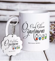 BK Gift Kişiye Özel Çocuk Gelişimi Öğretmeni Beyaz Kupa ve Anahtarlık Hediye Seti-2 (Model 1)