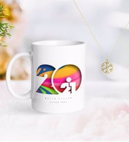 BK Gift Kişiye Özel 2024 Mutlu Yıllar Kupa ve Kar Tanesi Kolye-11 (Model 1)