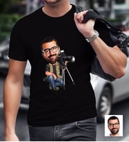 BK Gift Kişiye Özel Bay Profesyonel Fotoğrafçı Karikatürlü Siyah T-Shirt