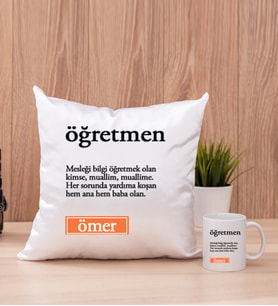 Öğretmen Kelime Anlamı Kare Yastık ve Beyaz Kupa Bardak