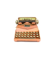Pembe Dekoratif Metal Daktilo C0732