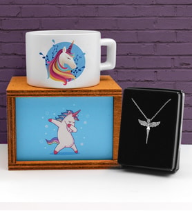 Unicorn Tasarımlı Kutulu Kupa & Gümüş Renk Melek Kolye Hediye Seti