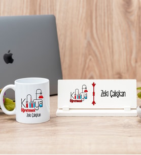 Kimya Öğretmeni Beyaz Kupa Bardak Ve Masa İsimliği Hediye Seti