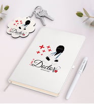 BK Gift Kişiye Özel Doktor Beyaz Defter Kalem Ve Anahtarlık Hediye Seti-1 (Model 1)