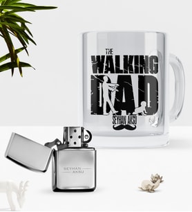 BK Gift Kişiye Özel The Walking Dad Cam Kupa Bardak Benzinli Metal Çakmak Seti (Model 1)