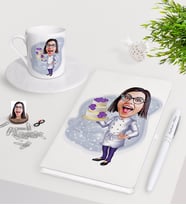 BK Gift Kişiye Özel Bayan Chef Karikatürlü Beyaz Defter Kalem Türk Kahvesi Fincanı Seti-2 (Model 1)
