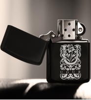 BK Gift Kişiye Özel Harfli Benzinli Siyah Metal Çakmak Model 2