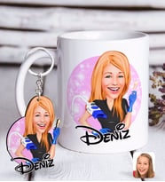 BK Gift Kişiye Özel Kadın Güzellik Uzmanı Karikatürlü Beyaz Kupa ve Anahtarlık Hediye Seti-2 (Model 1)