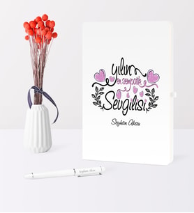 BK Gift Kişiye Özel Yılın En Sempatik Sevgilisi Temalı Beyaz Defter Kalem Seti